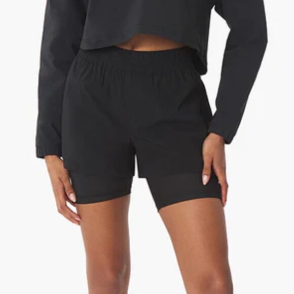 WE WORE WHAT WINDBREAKER NYLON BIKER SHORT NWT SIZE XS NWT - Picture 1 of 4